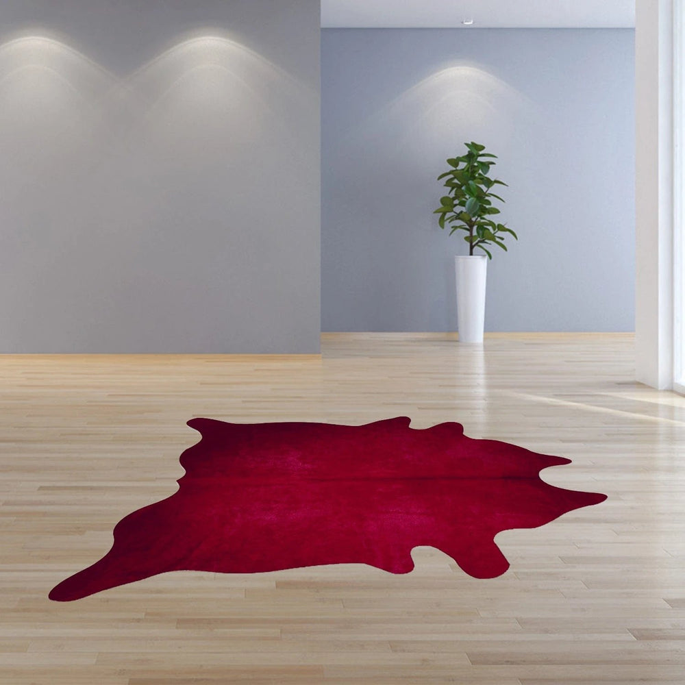 72" X 84" Burgundy Cowhide Rug - Homeroots - Flyclothing LLC