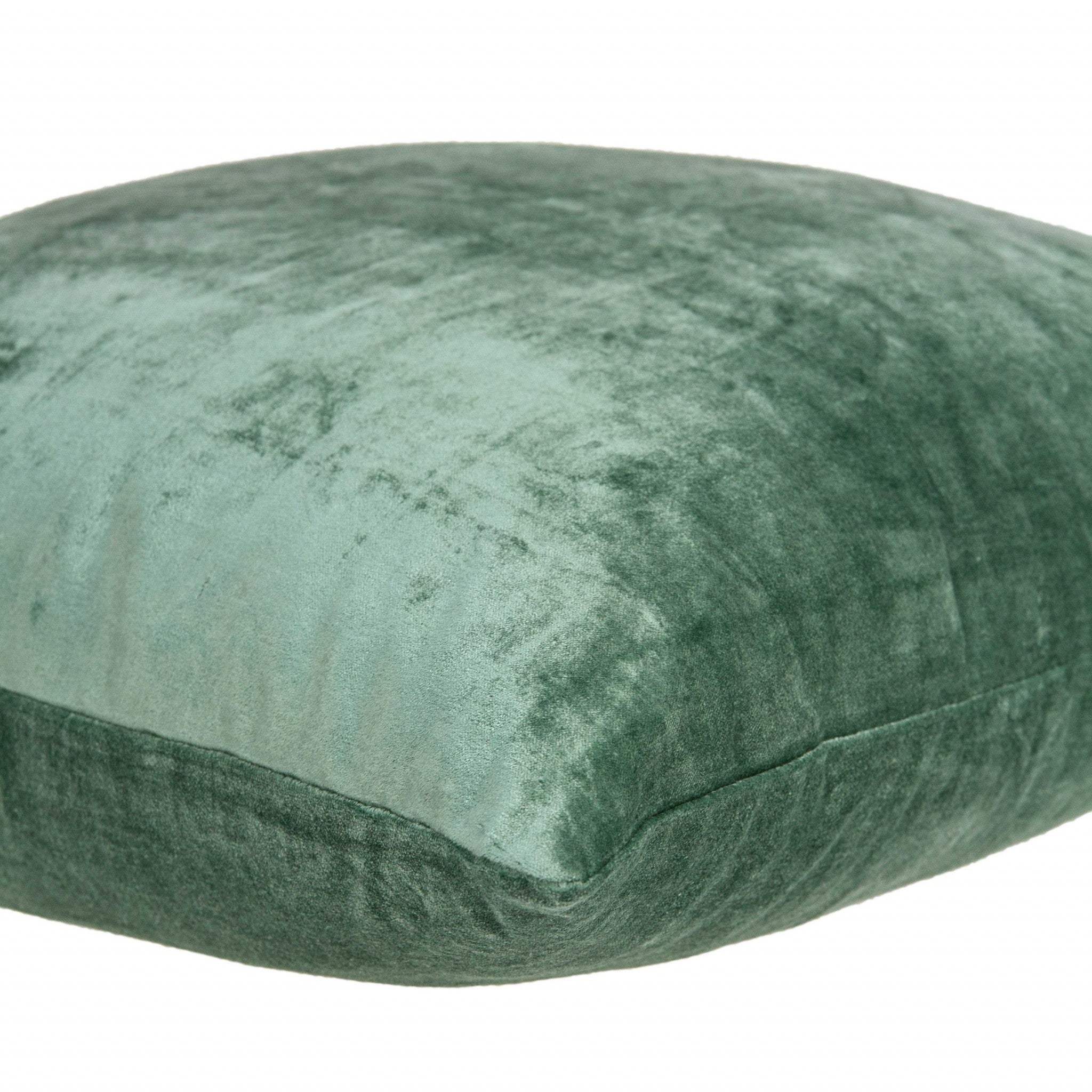 18" X 7" X 18" Transitional Green Solid Pillow Cover With Poly Insert - Homeroots - Flyclothing LLC