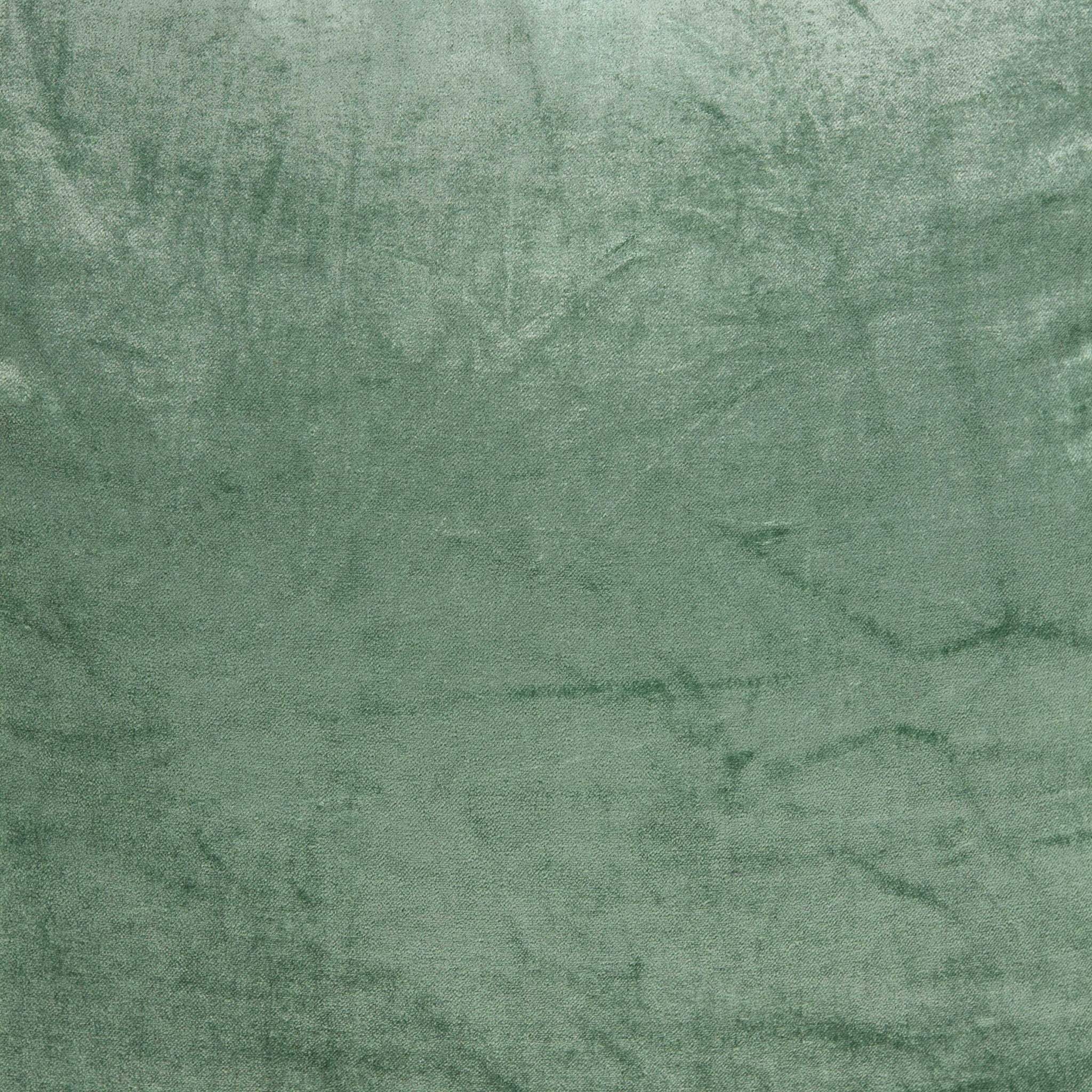 18" X 7" X 18" Transitional Green Solid Pillow Cover With Poly Insert - Homeroots - Flyclothing LLC