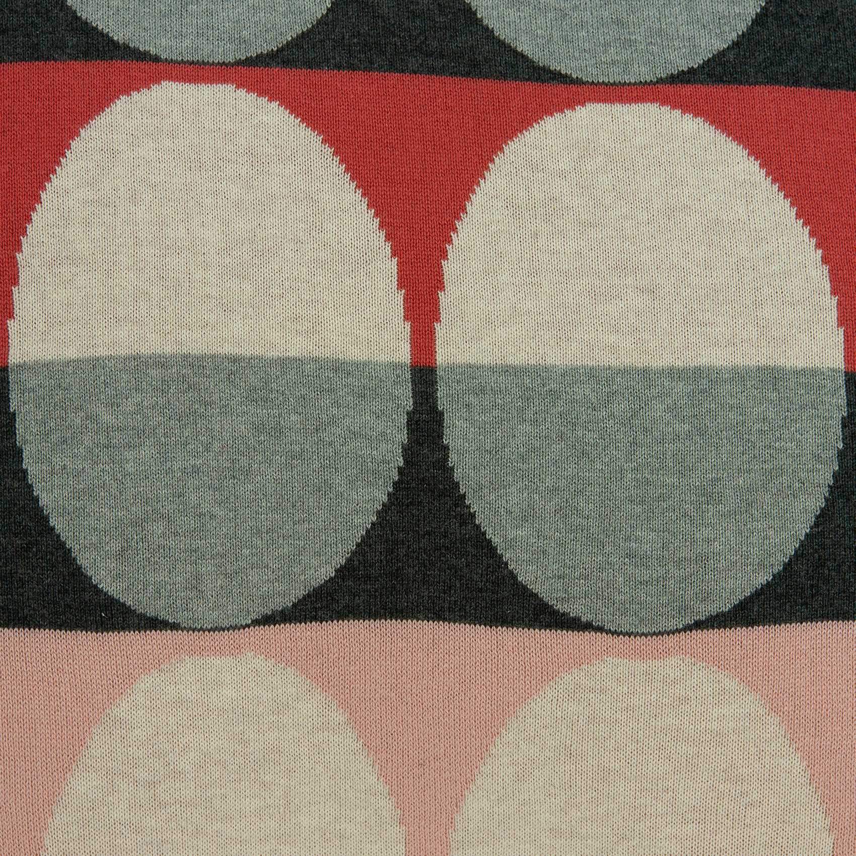 20" X 7" X 20" Transitional Gray And Red Pillow Cover With Poly Insert - Homeroots - Flyclothing LLC