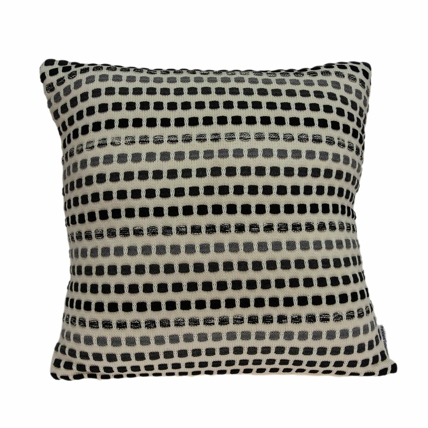 20" X 7" X 20" Elegant Transitional Tan Cotton Pillow Cover With Poly Insert - Homeroots - Flyclothing LLC