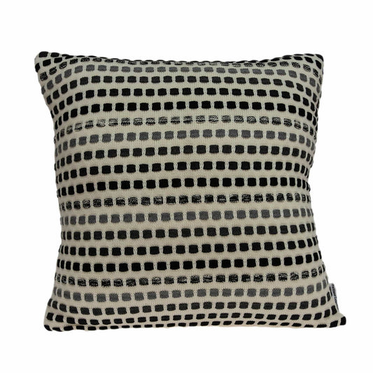 20" X 7" X 20" Elegant Transitional Tan Cotton Pillow Cover With Poly Insert - Homeroots