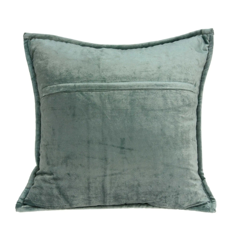 20" X 7" X 20" Transitional Sea Foam Solid Quilted Pillow Cover With Poly Insert - Homeroots - Flyclothing LLC