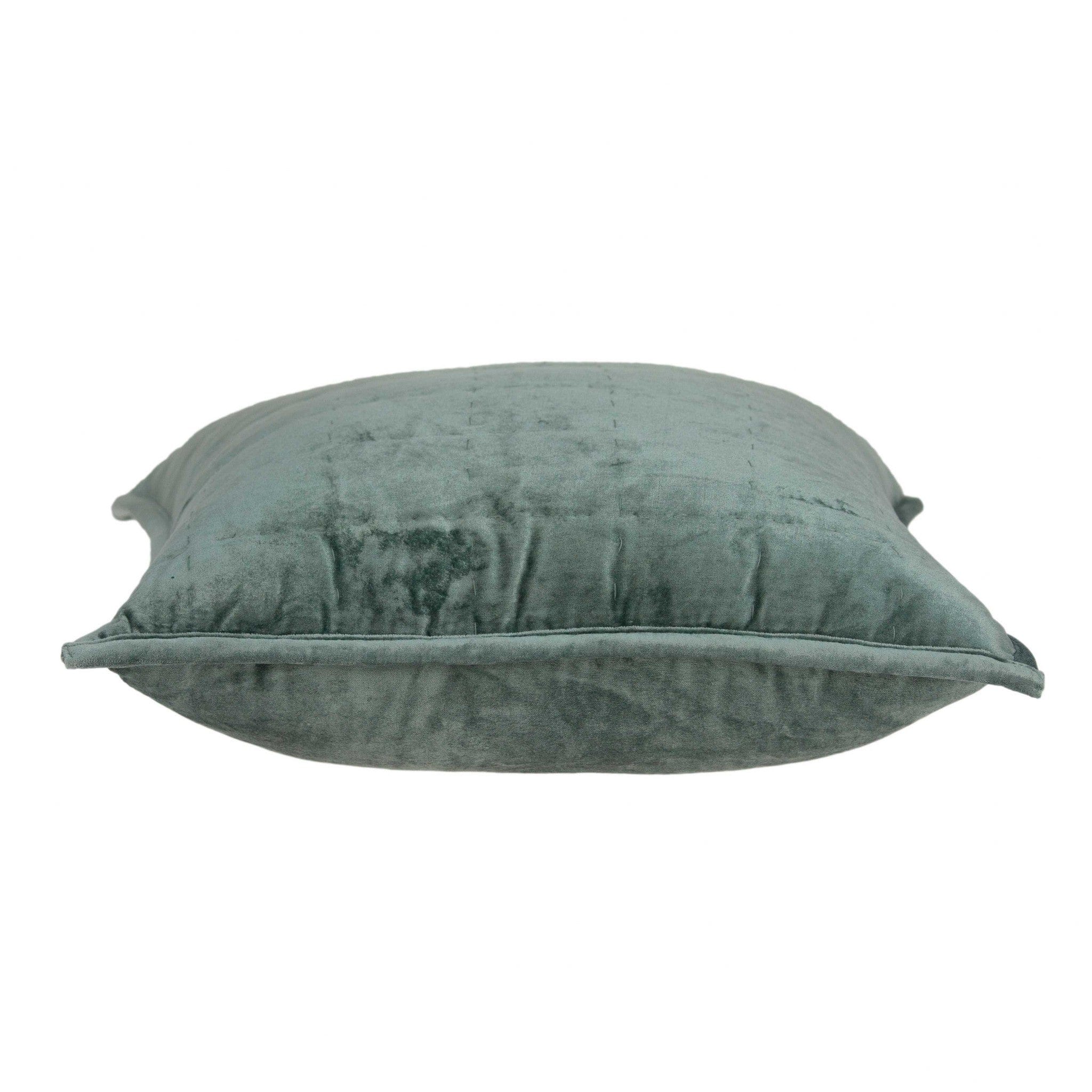 20" X 7" X 20" Transitional Sea Foam Solid Quilted Pillow Cover With Poly Insert - Homeroots - Flyclothing LLC