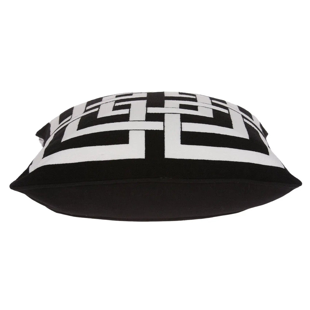 20" X 7" X 20" Transitional Black And White Pillow Cover With Poly Insert - Homeroots - Flyclothing LLC
