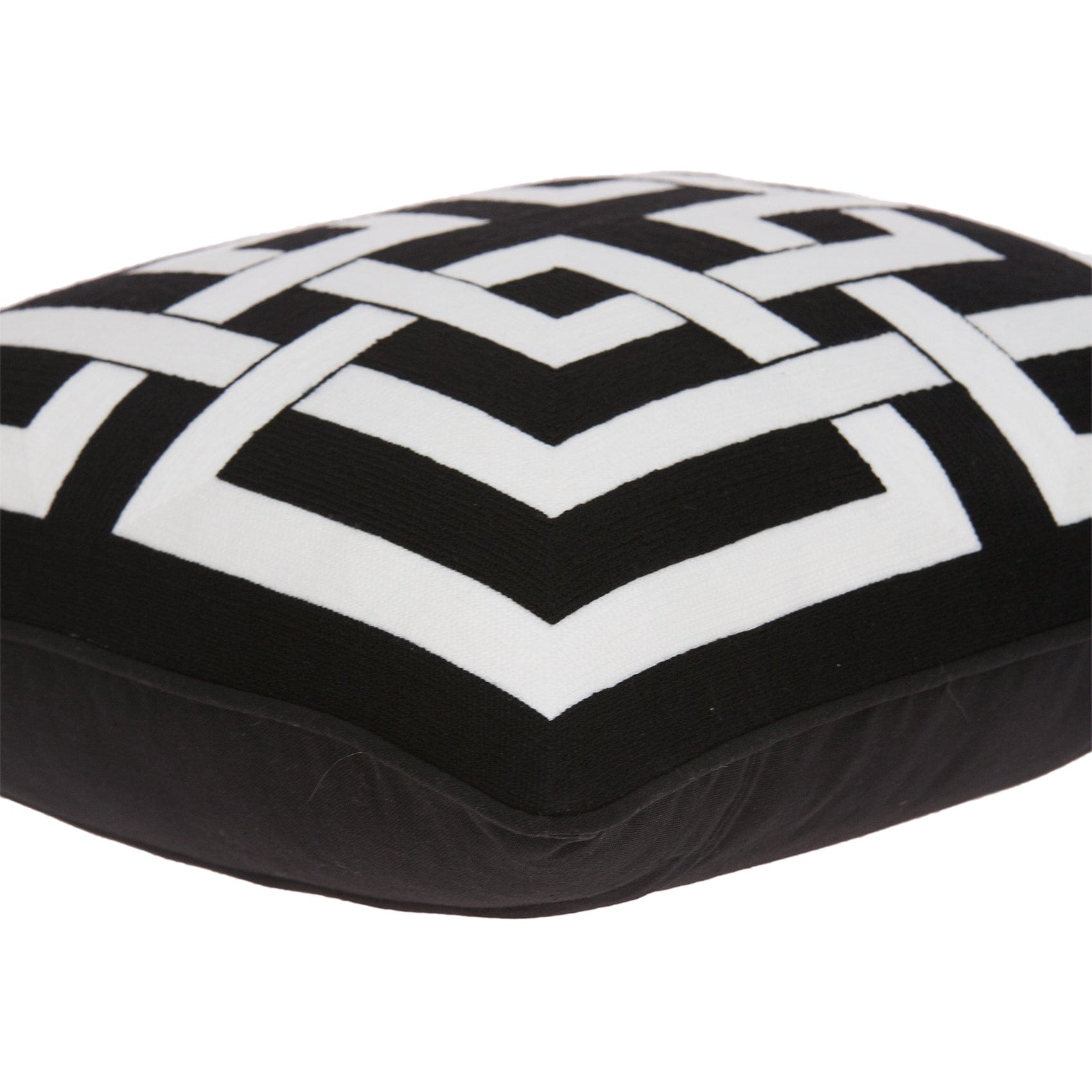 20" X 7" X 20" Transitional Black And White Pillow Cover With Poly Insert - Homeroots - Flyclothing LLC