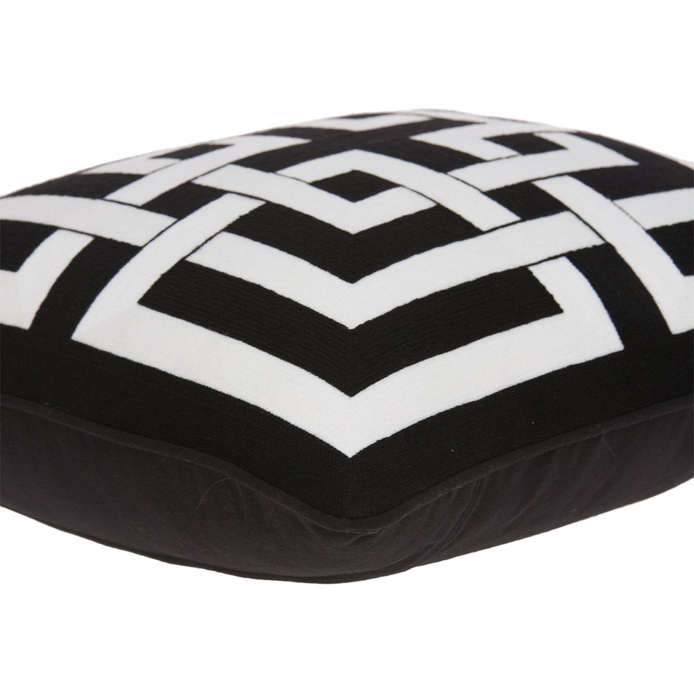 20" X 7" X 20" Transitional Black And White Pillow Cover With Poly Insert - Homeroots - Flyclothing LLC