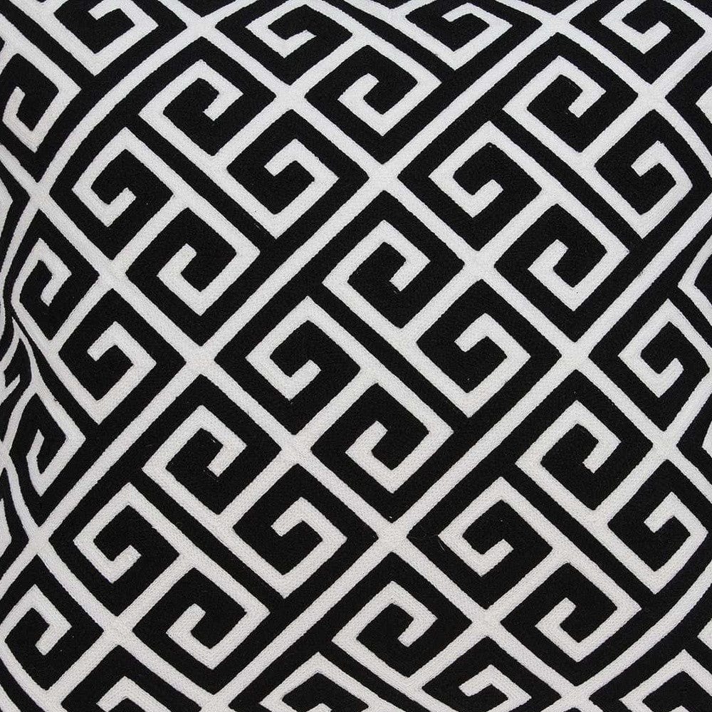 20" X 7" X 20" Cool Transitional Black And White Pillow Cover With Poly Insert - Homeroots - Flyclothing LLC