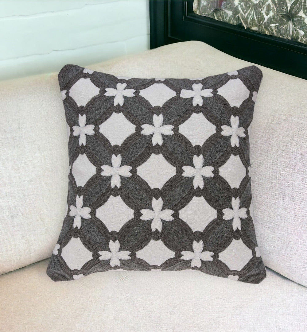 20" X 7" X 20" Transitional Gray And White Pillow Cover With Poly Insert - Homeroots