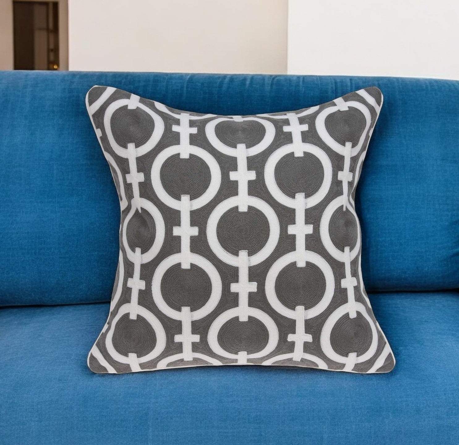 20" X 7" X 20" Transitional Gray And White Accent Pillow Cover With Poly Insert - Homeroots - Flyclothing LLC