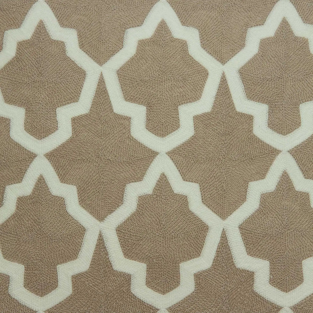 20" X 7" X 20" Transitional Beige And White Pillow Cover With Poly Insert - Homeroots - Flyclothing LLC