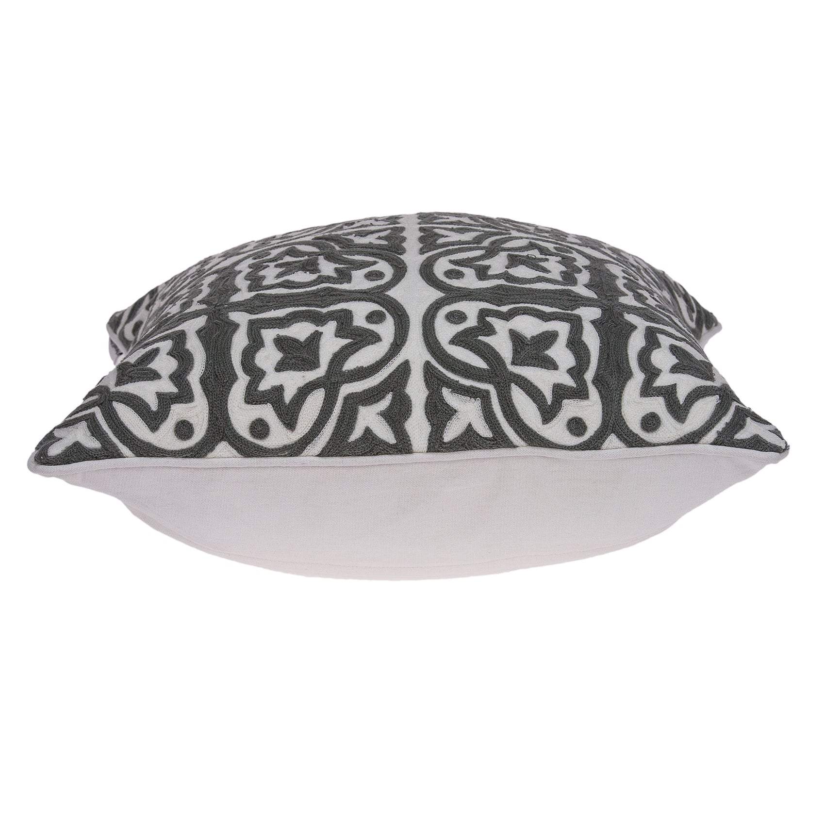 20" X 7" X 20" Traditional Gray And White Cotton Pillow Cover With Poly Insert - Homeroots - Flyclothing LLC
