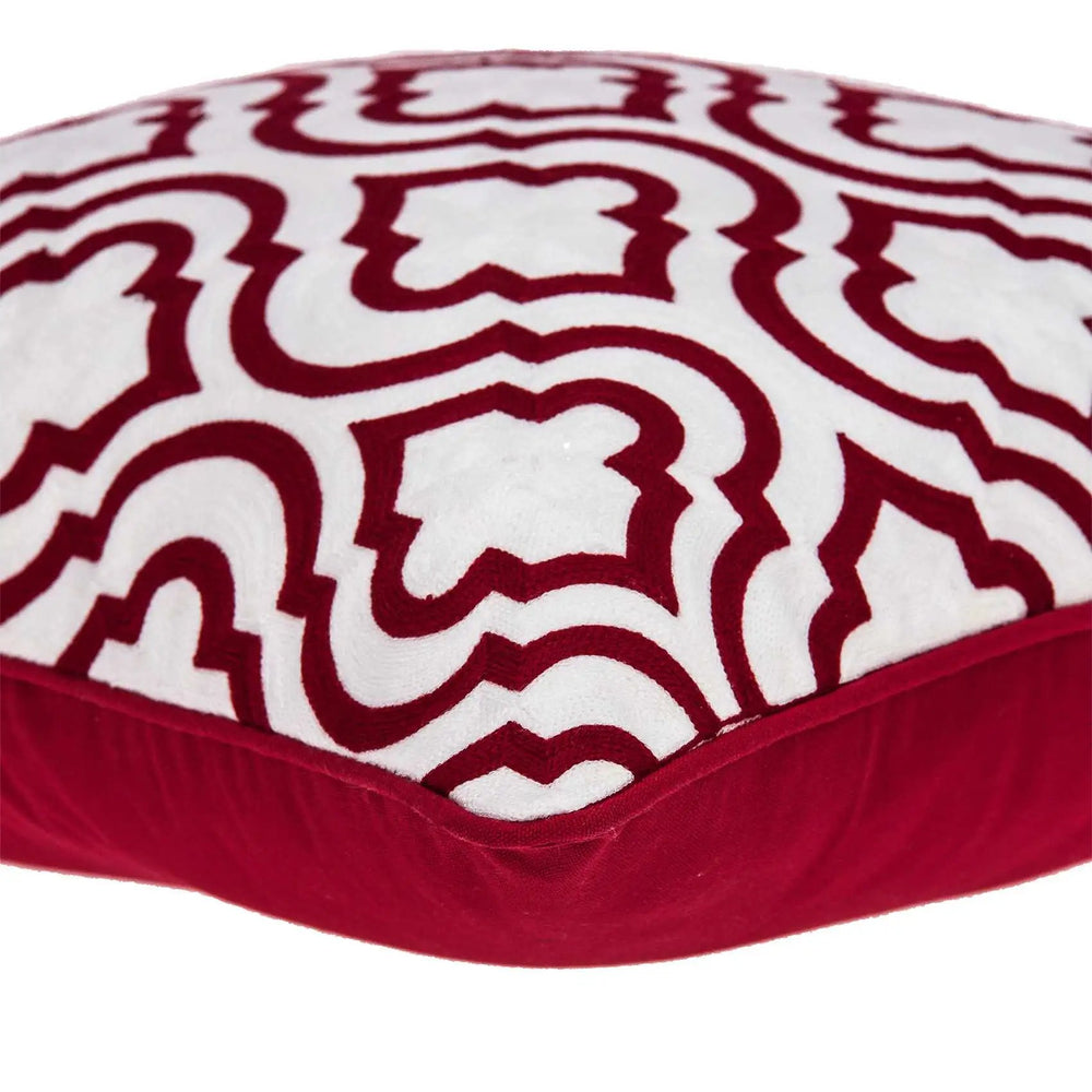 20" X 7" X 20" Transitional Red And White Accent Pillow Cover With Poly Insert - Homeroots - Flyclothing LLC