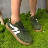 Lace Up Round Toe Contrast Sneakers - Trendsi