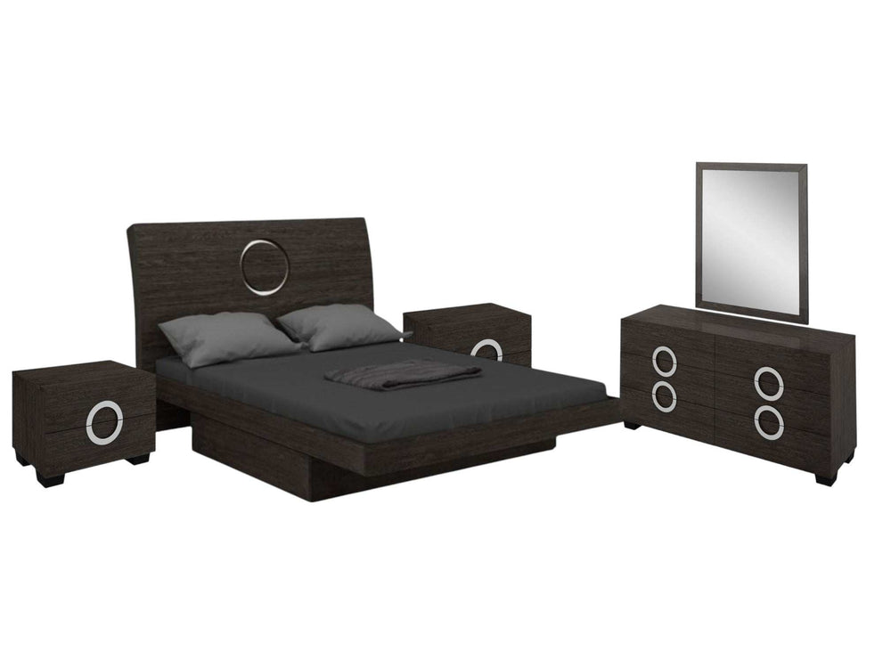 Four Piece Gray Solid Wood Bedroom Set With Mirror - Homeroots - Flyclothing LLC