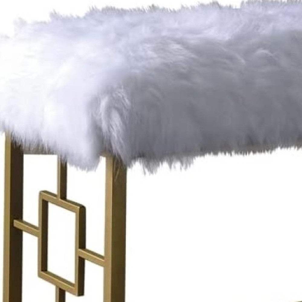 18" White and Gold Upholstered Faux Fur Bench - Homeroots - Flyclothing LLC