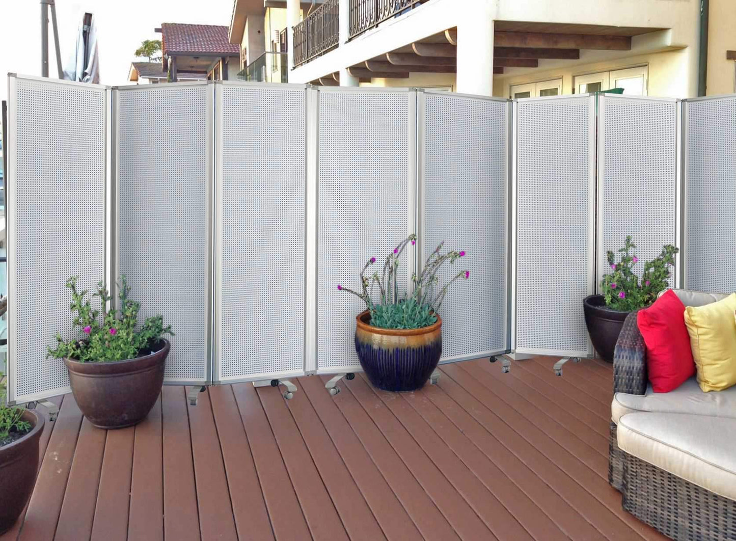 71 X 1 X 71 White Metal And Alloy - Screen - Homeroots - Flyclothing LLC