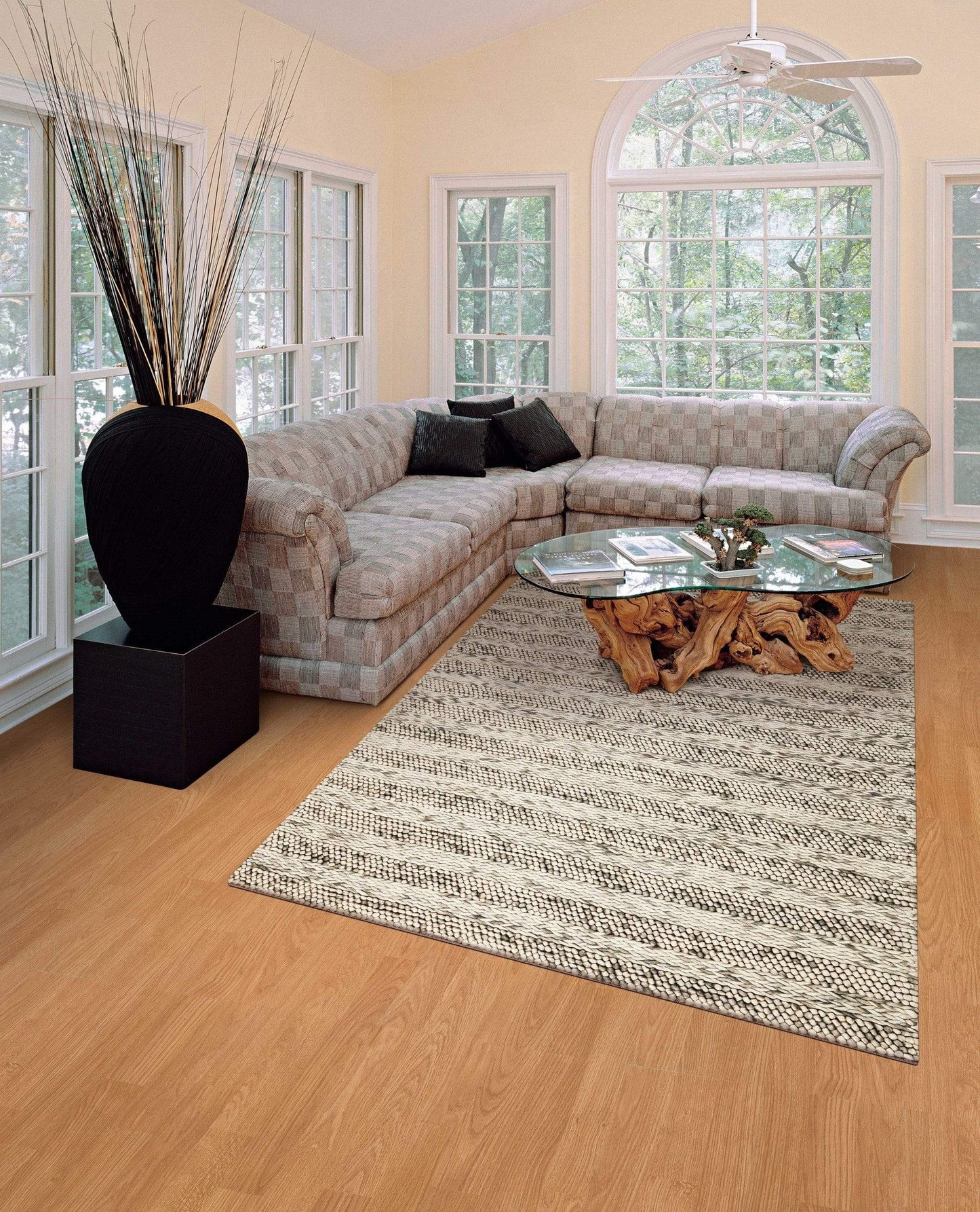 5' X 7' Wool Grey Area Rug - Homeroots - Flyclothing LLC