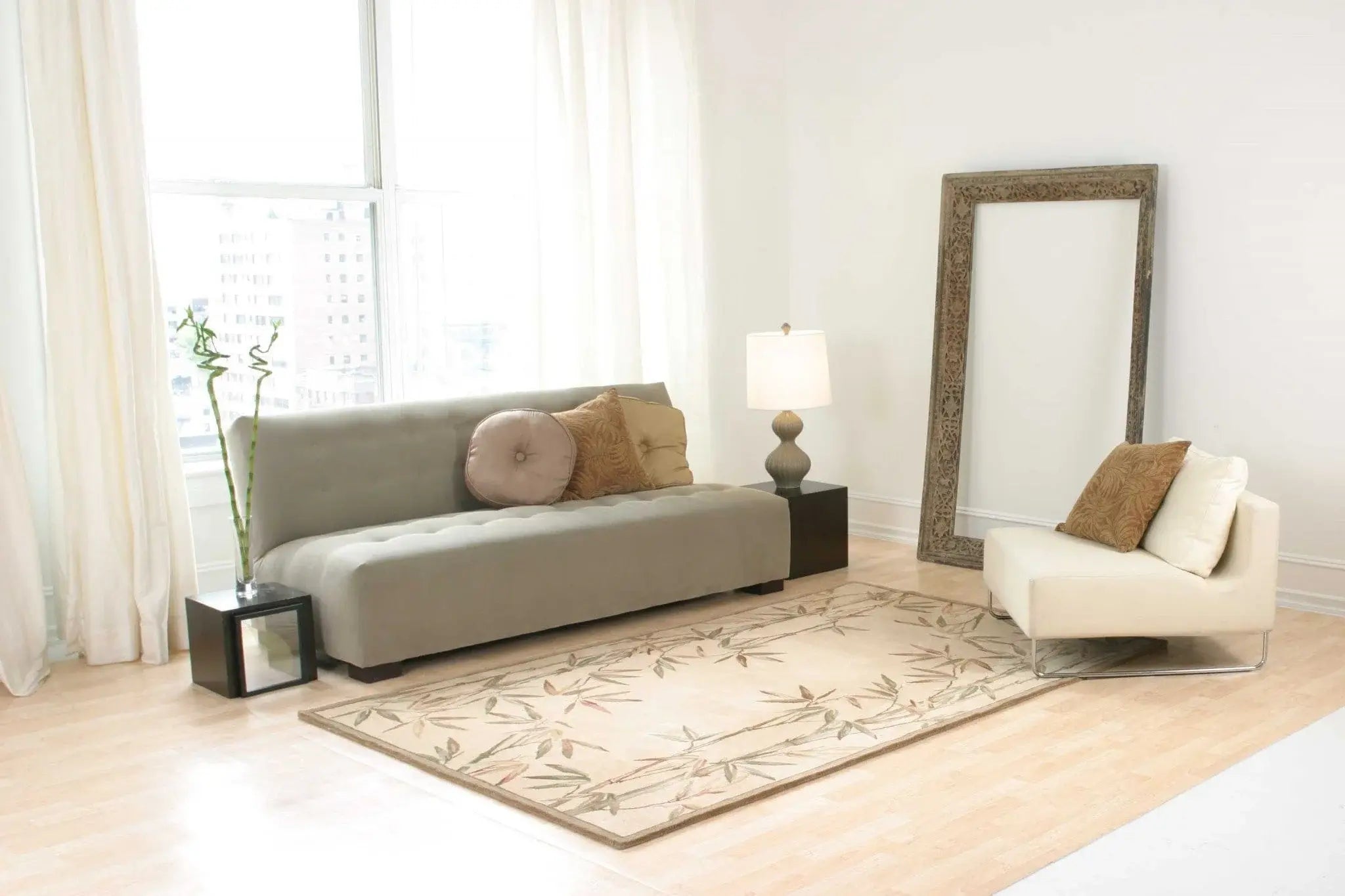 5' X 8' Ivory Hand Tufted Bordered Bamboo Indoor Area Rug - Homeroots - Flyclothing LLC