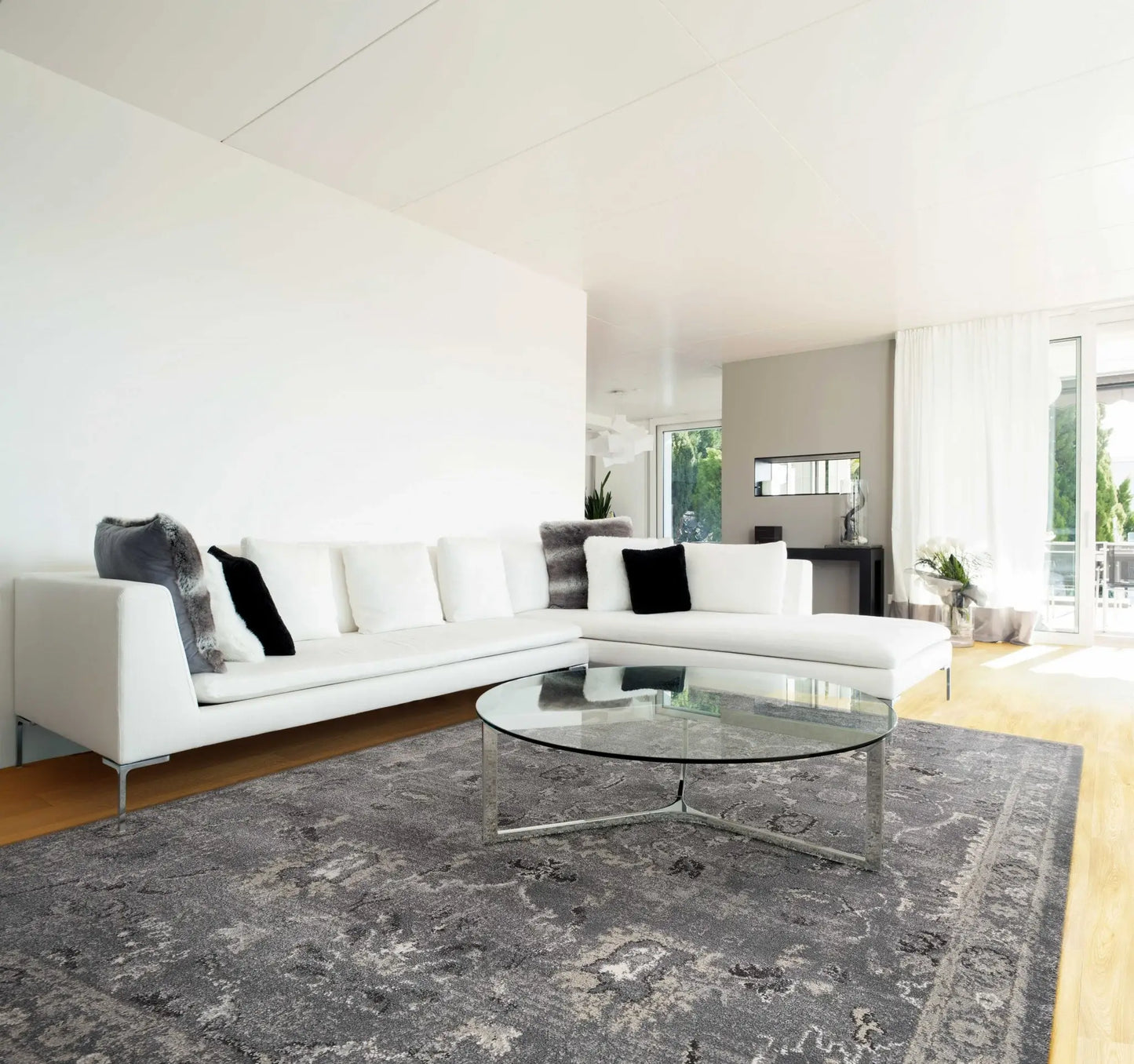 7' X 9' Polypropylene Grey Area Rug - Homeroots - Flyclothing LLC