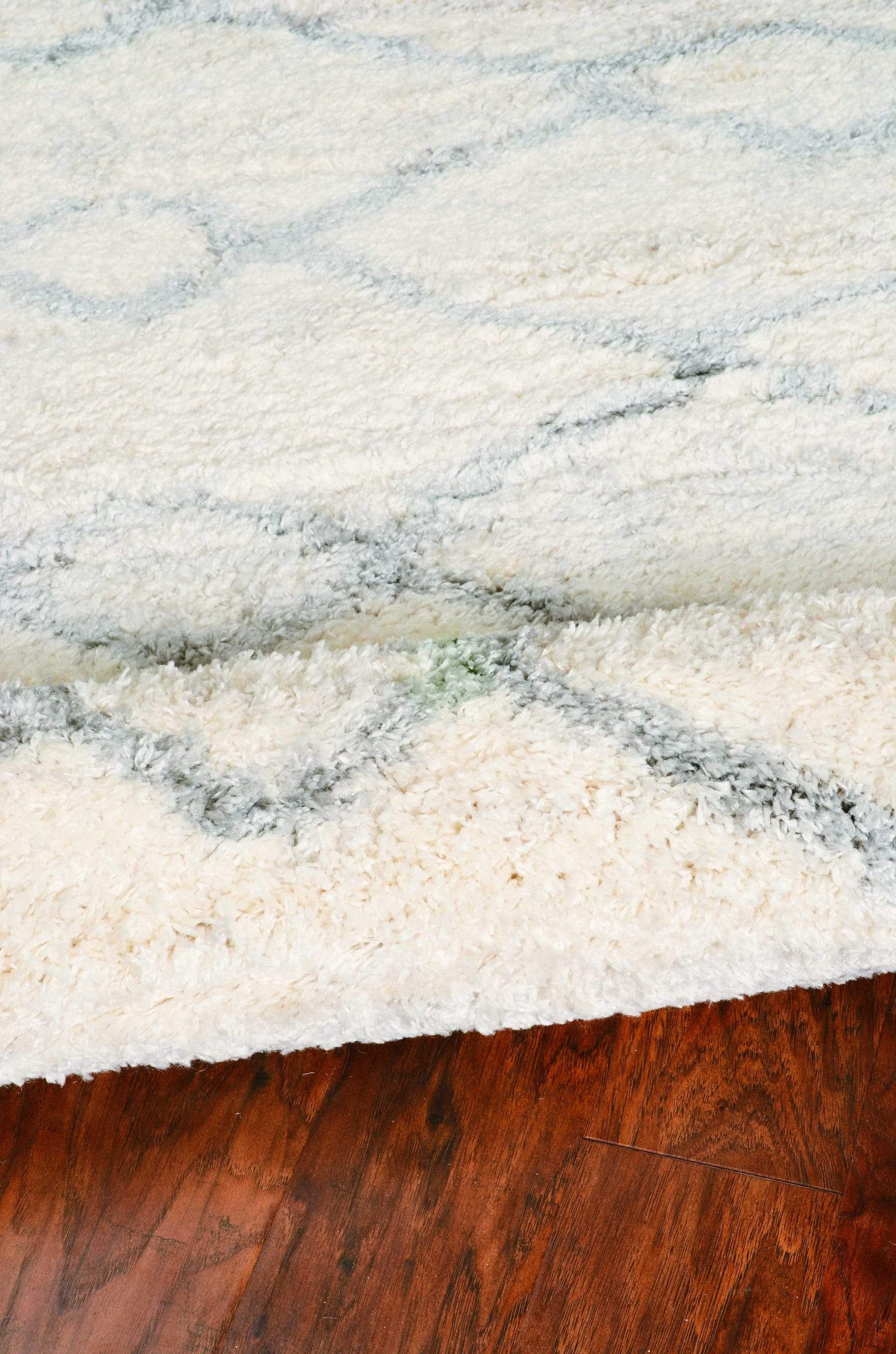 5' X 8' Ivory Grey Machine Woven Chain Link Indoor Area Rug - Homeroots - Flyclothing LLC