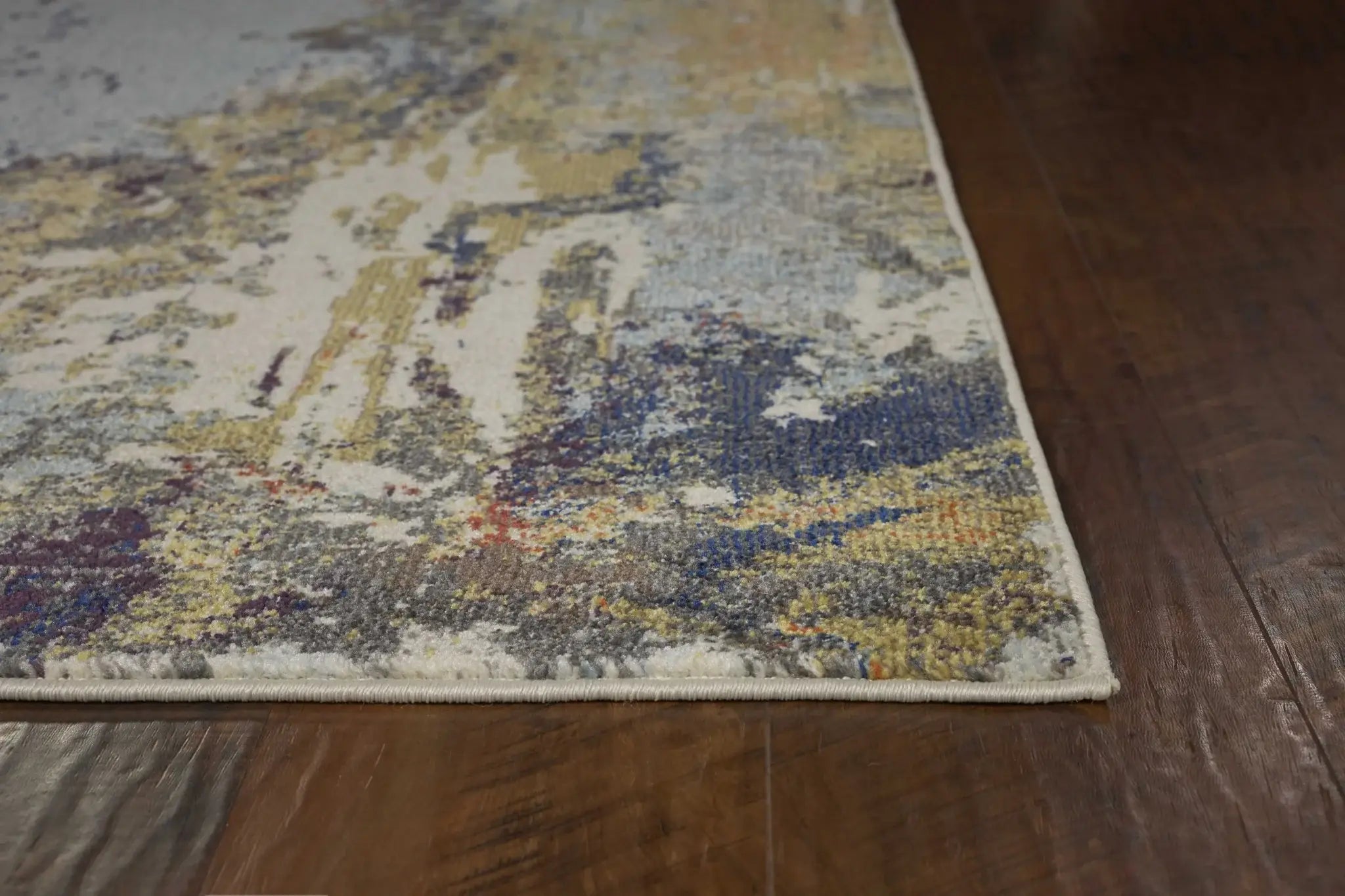 8' Beige Machine Woven Distressed Floral Traditional Round Indoor Area Rug - Homeroots - Flyclothing LLC