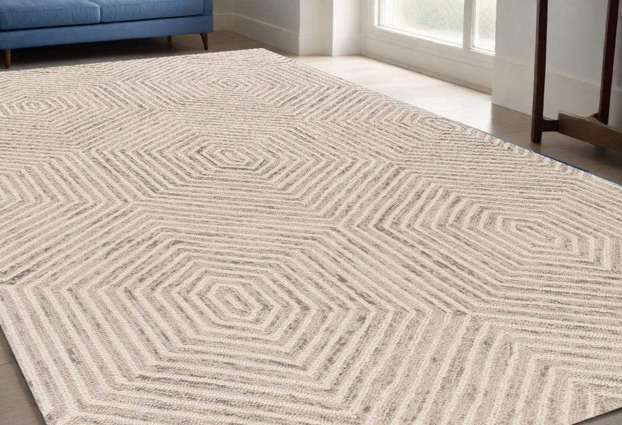 5' X 7' Ivory Geometric Hexagon Wool Indoor Area Rug - Homeroots - Flyclothing LLC