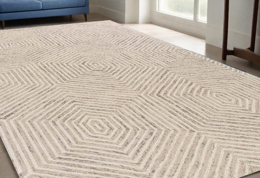 5' X 7' Ivory Geometric Hexagon Wool Indoor Area Rug - Homeroots
