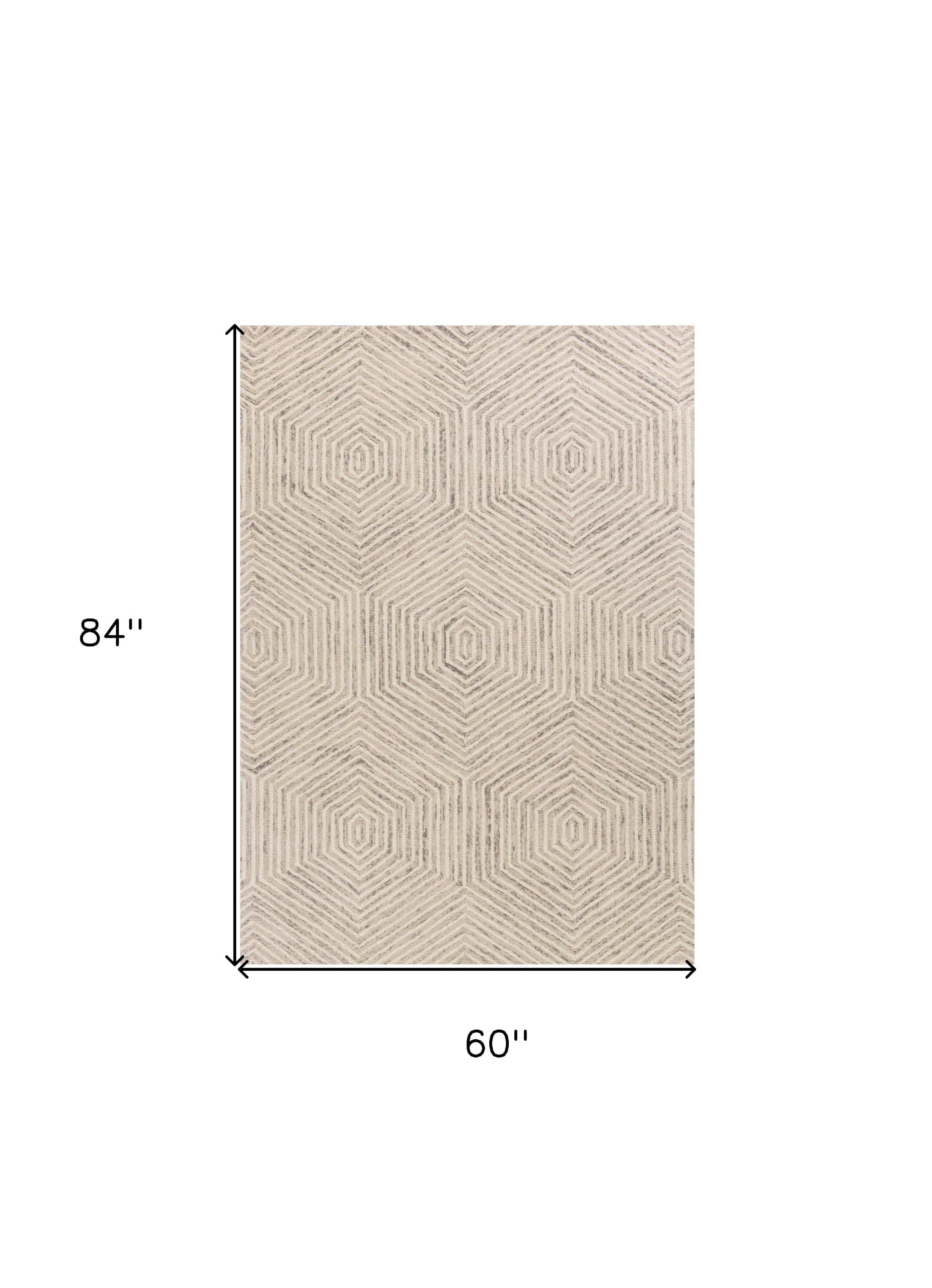5' X 7' Ivory Geometric Hexagon Wool Indoor Area Rug - Homeroots