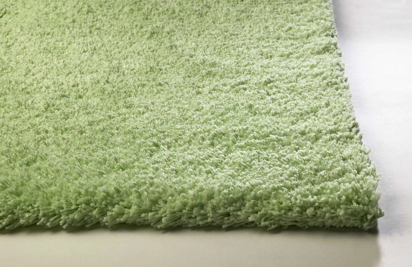5' X 7' Spearmint Green Indoor Shag Rug - Homeroots - Flyclothing LLC