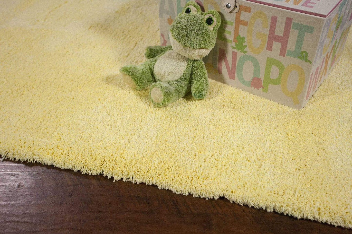 5' X 7' Canary Yellow Indoor Shag Rug - Homeroots - Flyclothing LLC