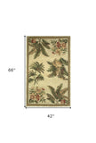 4' X 6' Ivory and Green Tropical Botanical Hand Tufted Area Rug - Homeroots - Flyclothing LLC