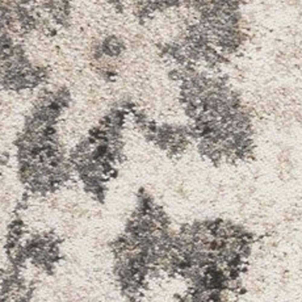 5' X 8' Grey Machine Woven Distressed Floral Medallion Indoor Area Rug - Homeroots - Flyclothing LLC