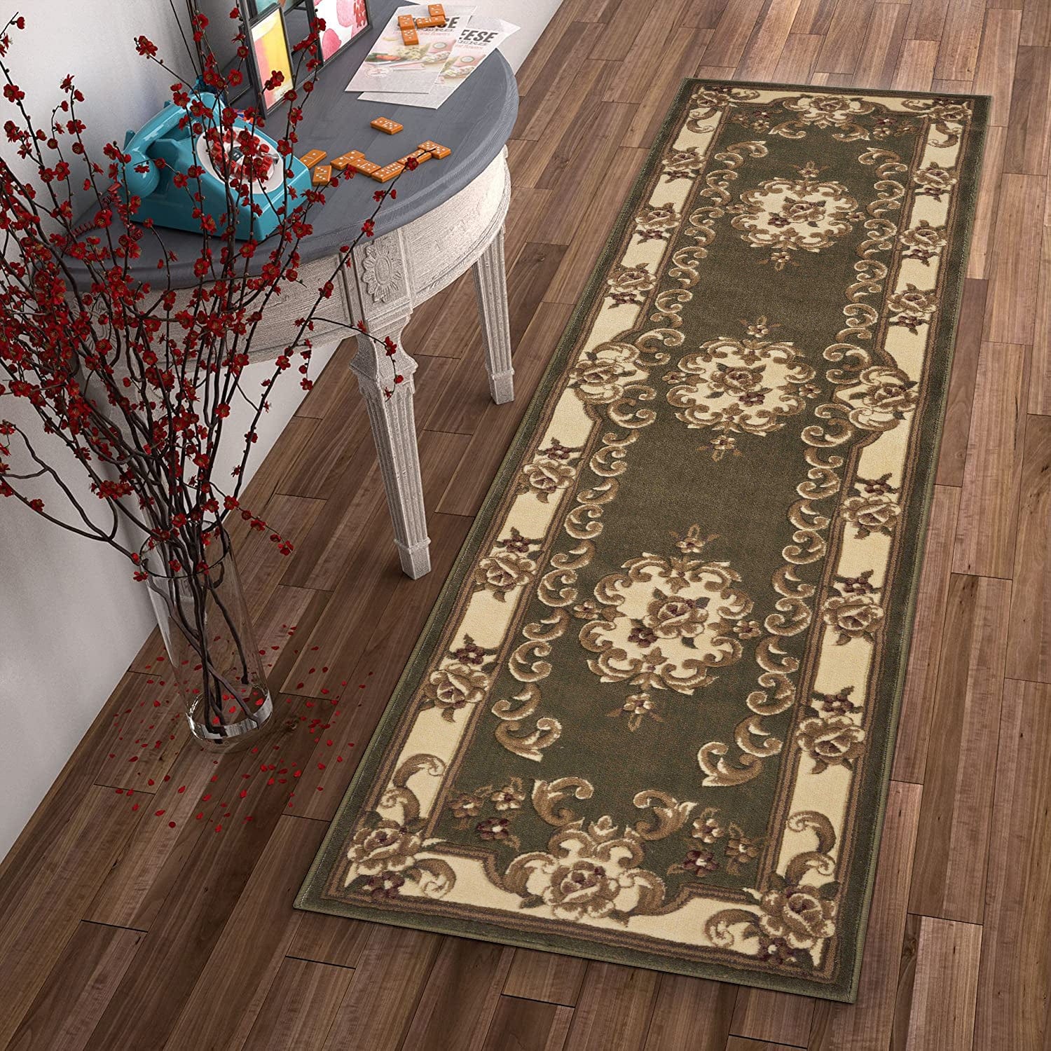 8' Green and Ivory Medallion Runner Rug - Homeroots