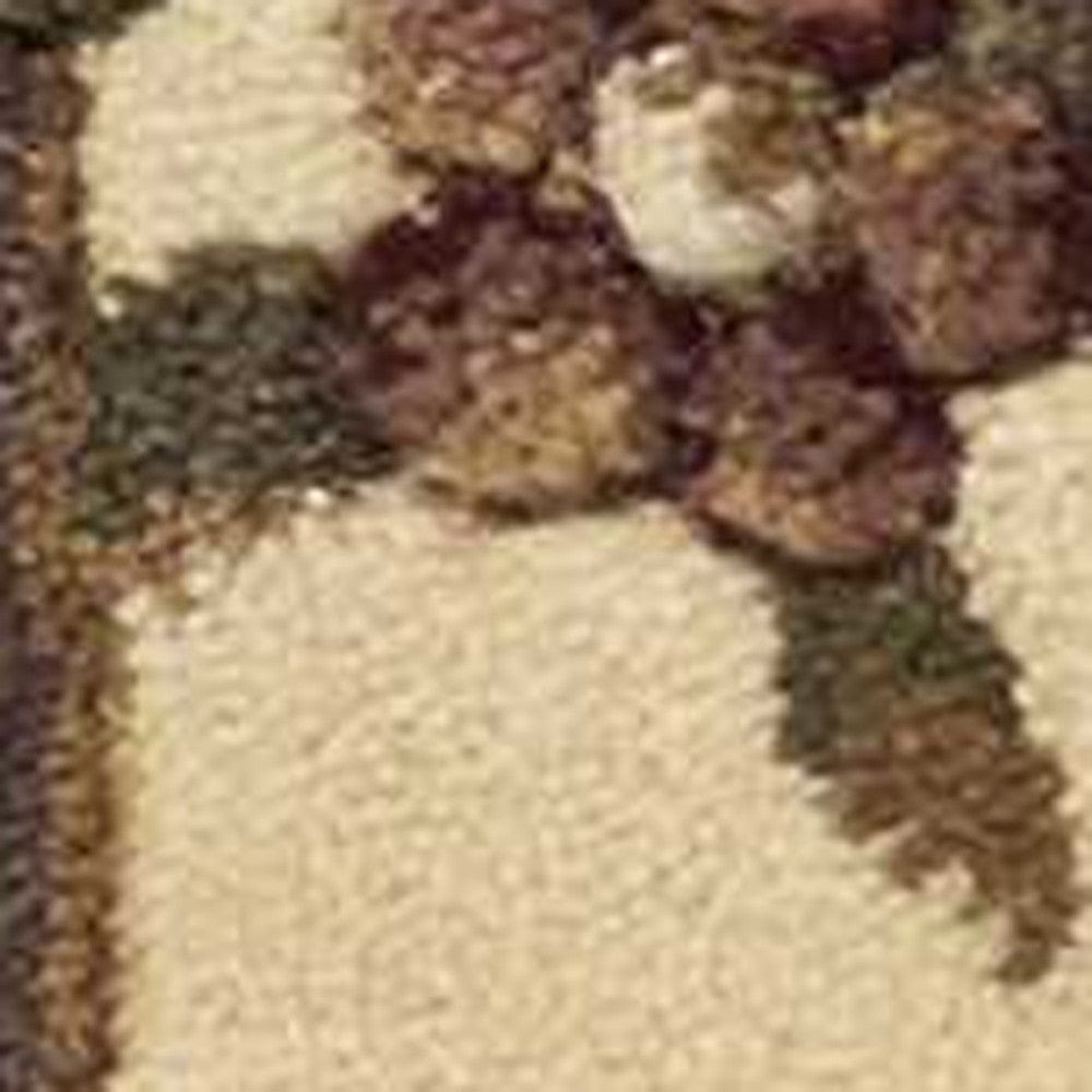 8' Green and Ivory Medallion Runner Rug
