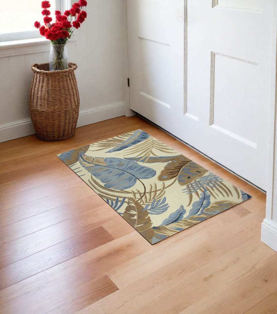 2' X 4' Ivory and Blue Wool Tropical Botanical Hand Tufted Area Rug - Homeroots - Flyclothing LLC