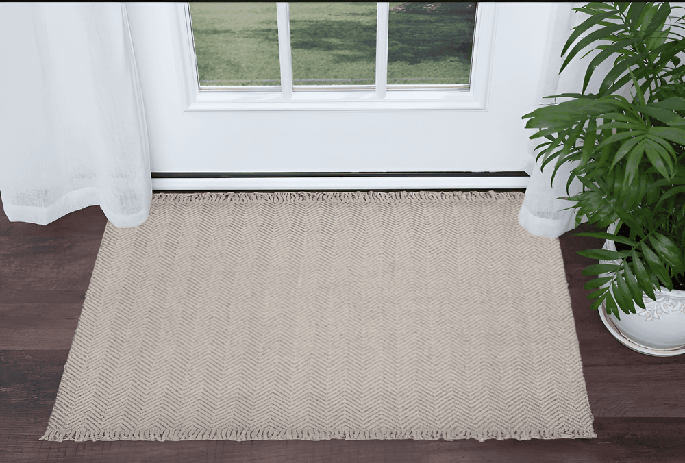 3' X 5' Oatmeal Beige Wool Chevron Hand Woven Area Rug - Homeroots - Flyclothing LLC
