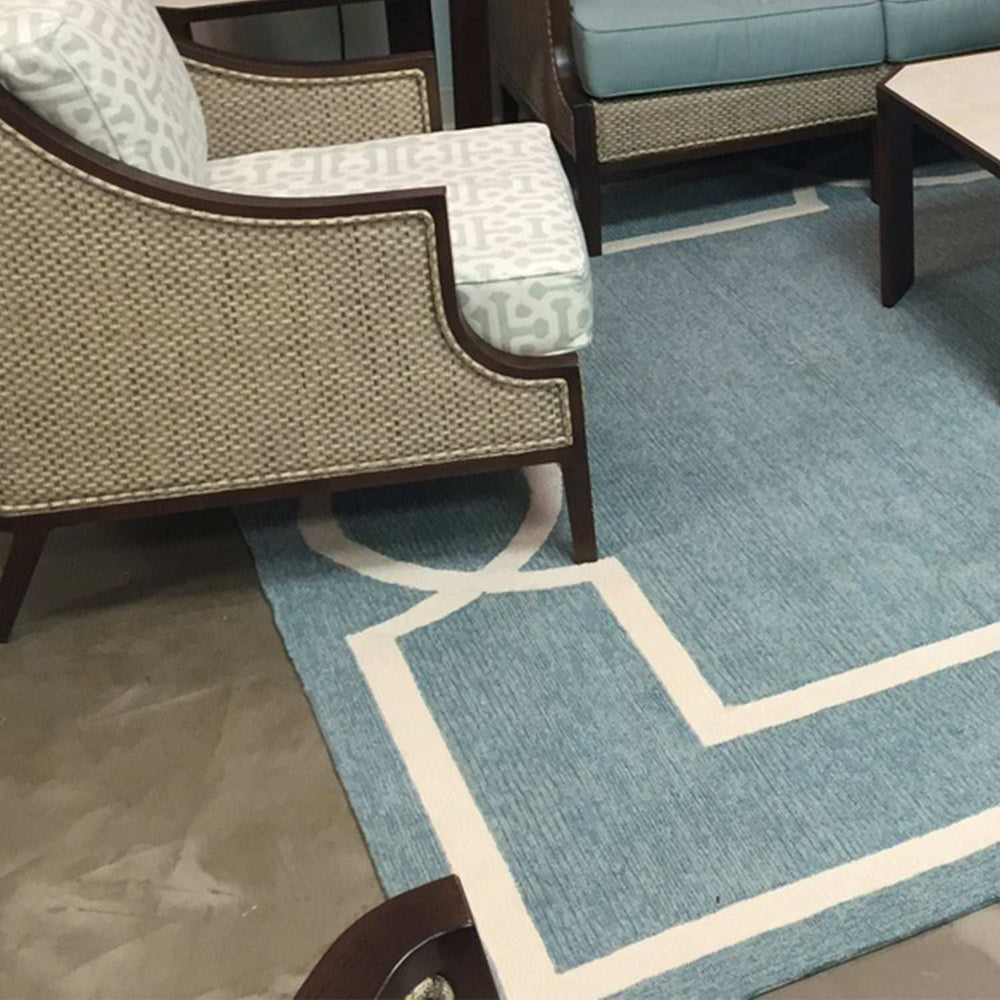 7' X 7' Blue and Ivory Geometric Hand Hooked Area Rug - Homeroots - Flyclothing LLC