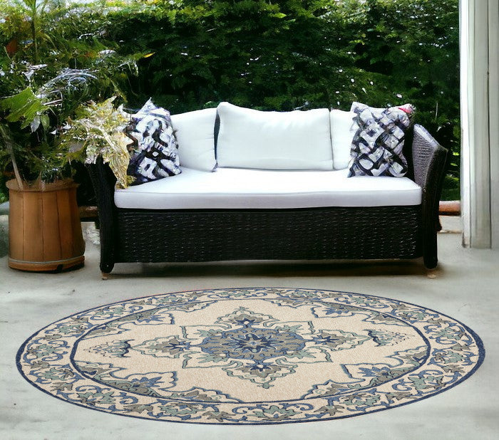 8' Round Gray and Ivory Round Damask Handmade Indoor Outdoor Area Rug - Homeroots