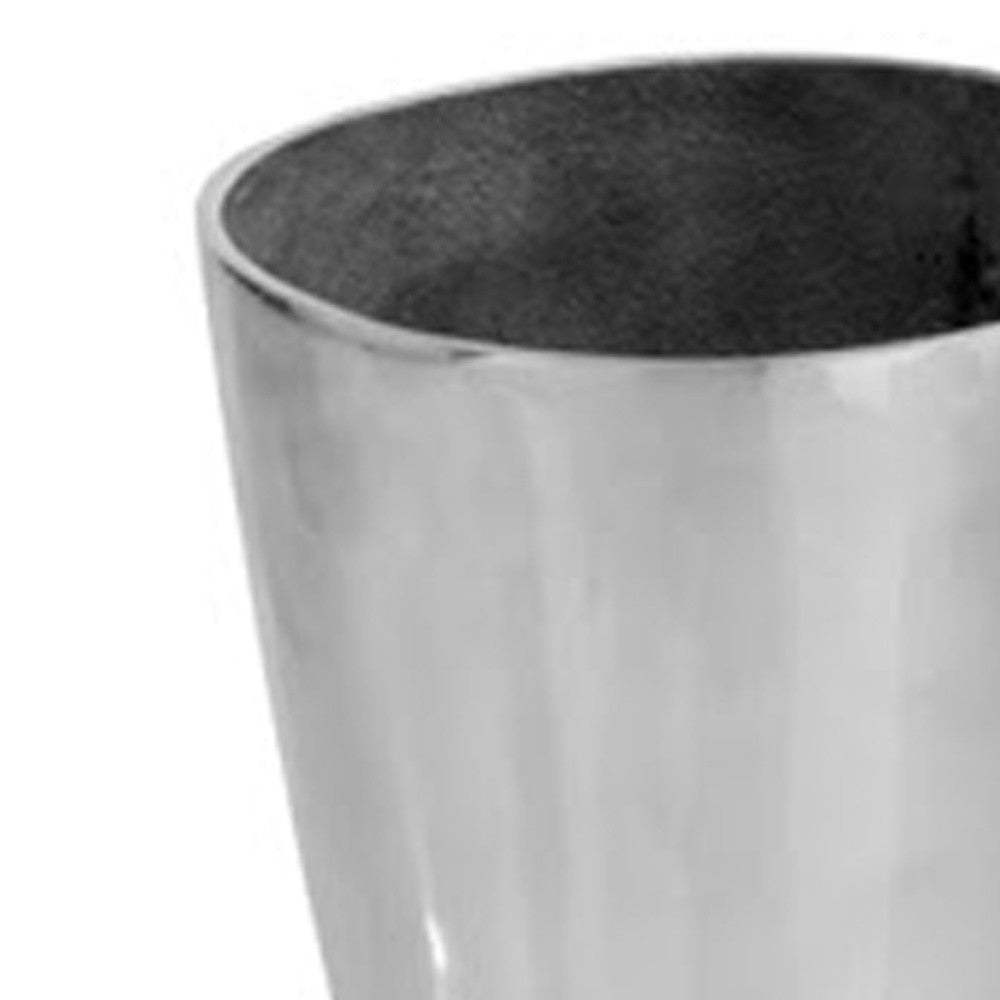 16" Silver Buffed Aluminum Tabletop Sculpture - Homeroots - Flyclothing LLC