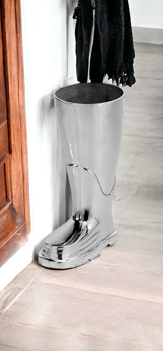 16" Silver Buffed Aluminum Tabletop Sculpture - Homeroots
