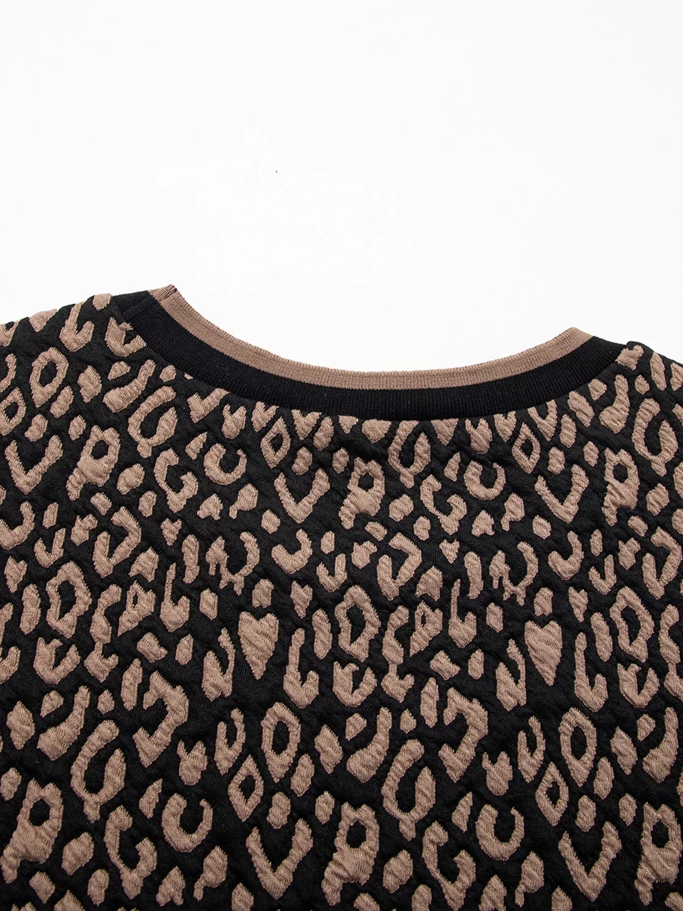 Leopard Print Puffy Bracelet Sleeve Contrast Trim Round Neck Top - Trendsi - Flyclothing LLC