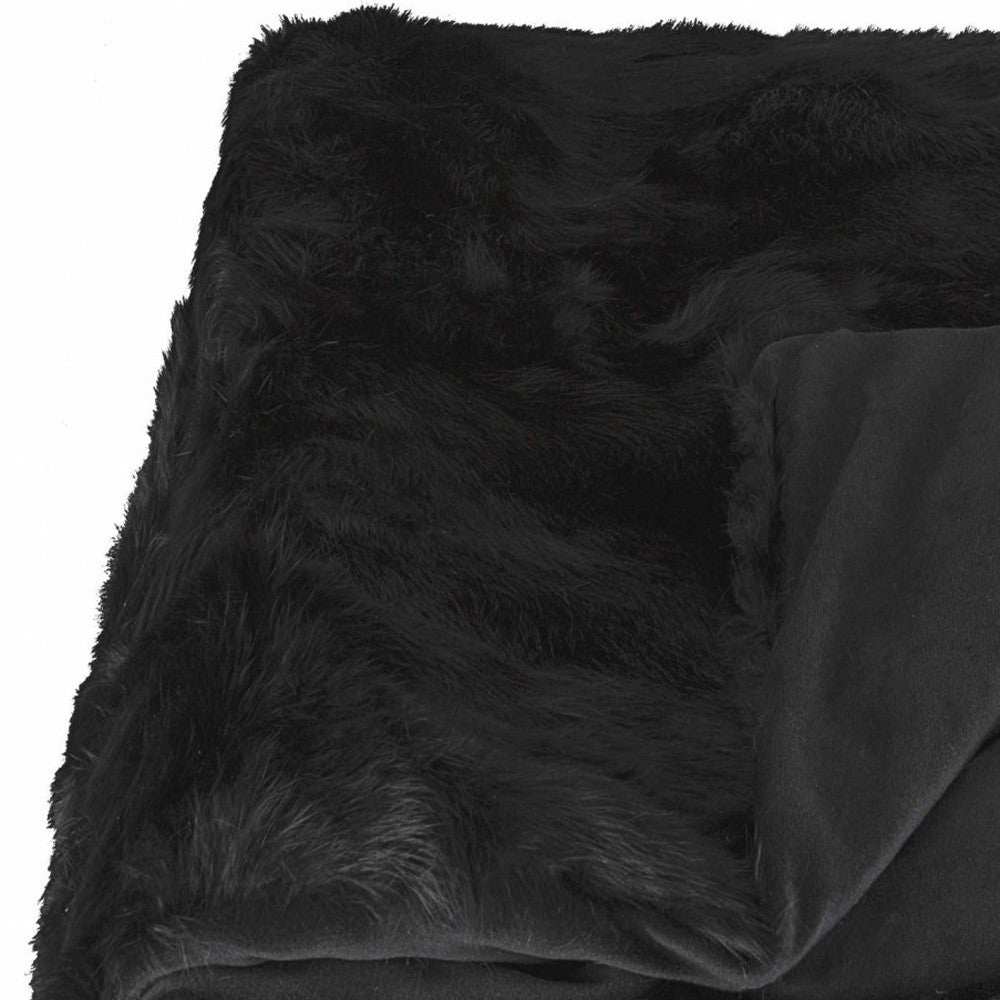 Black Knitted Rabbit Solid Color Plush Reversable Throw - Homeroots - Flyclothing LLC