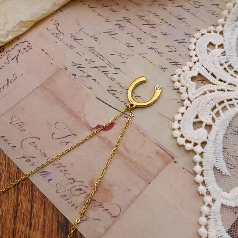 18K Gold-Plated Horseshoe Pendant Necklace - Trendsi - Flyclothing LLC