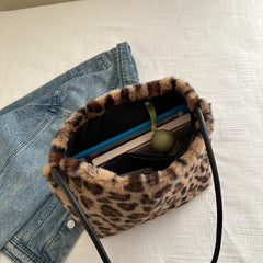 Leopard Furry Shoulder Bag - Trendsi