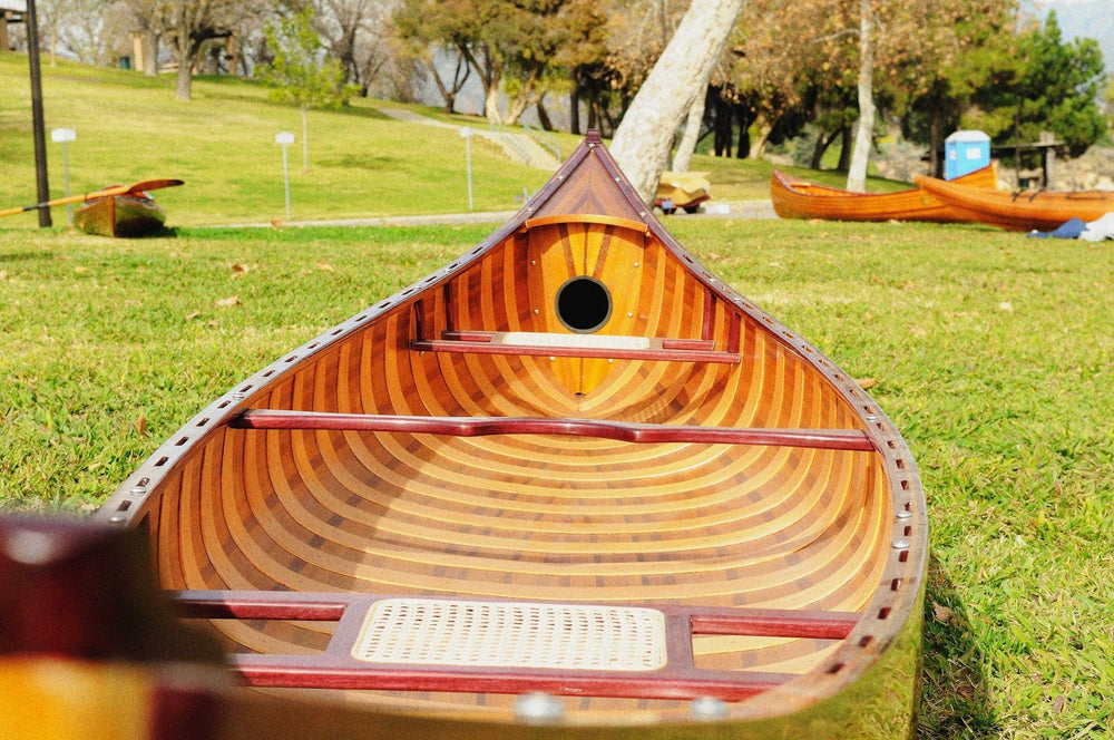 31.5" X 187.5" X 24" Wooden Canoe With Ribs - Homeroots - Flyclothing LLC