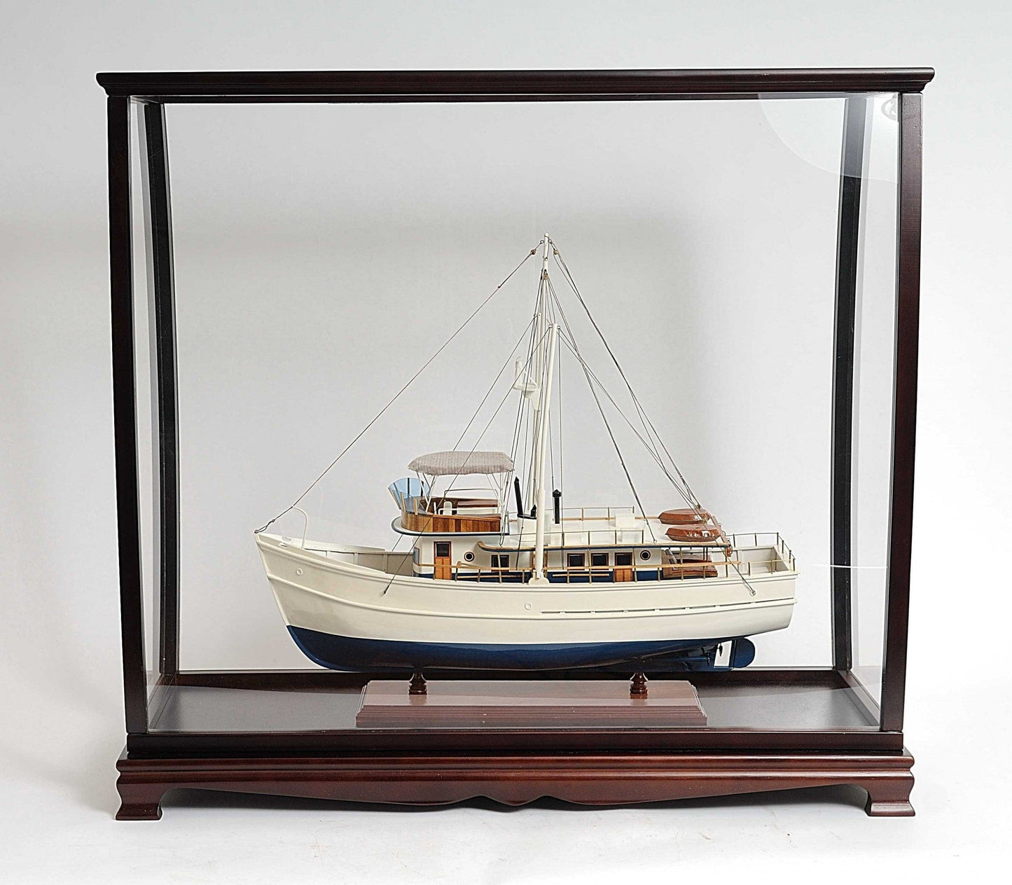 40" Dark Brown Solid Wood Frame Display Stand - Homeroots - Flyclothing LLC