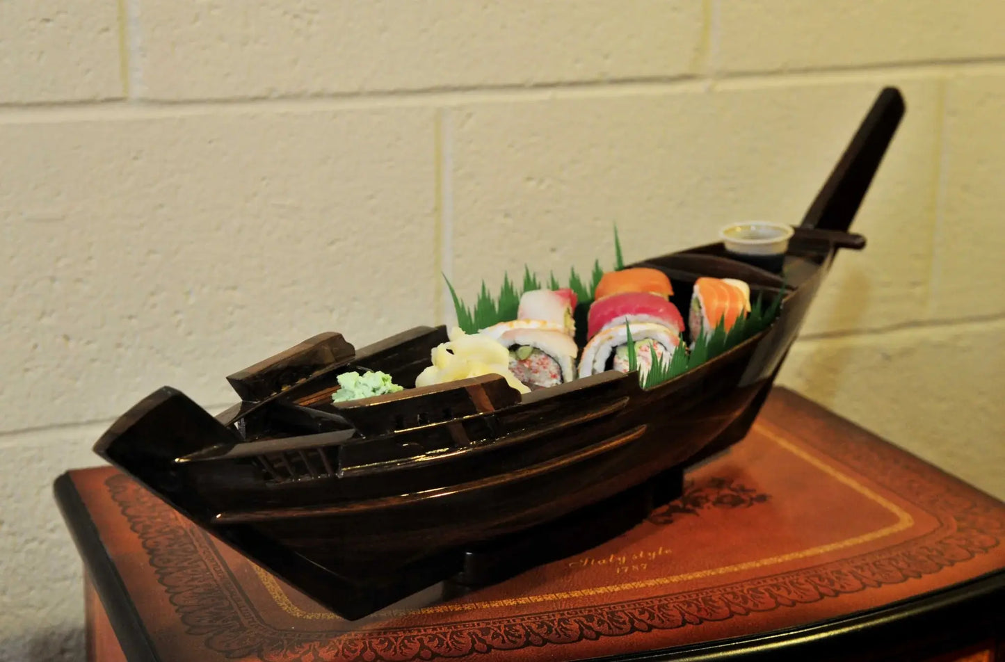 5.5" X 27" X 8.5" Dhow Boatsushi Tray - Homeroots - Flyclothing LLC