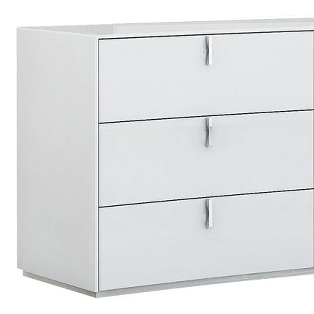 62" X 19" X 30" White Dresser - Homeroots - Flyclothing LLC