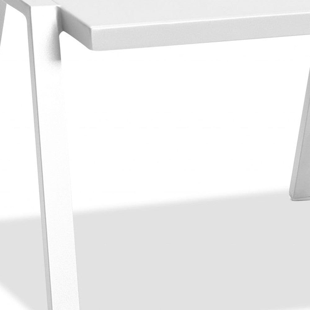 16" White Aluminum End Table - Homeroots - Flyclothing LLC